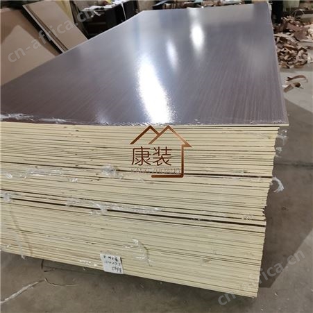 全屋定制护墙板生态木饰面板 集成实心科定木板 布纹石纹免漆贴面装饰板