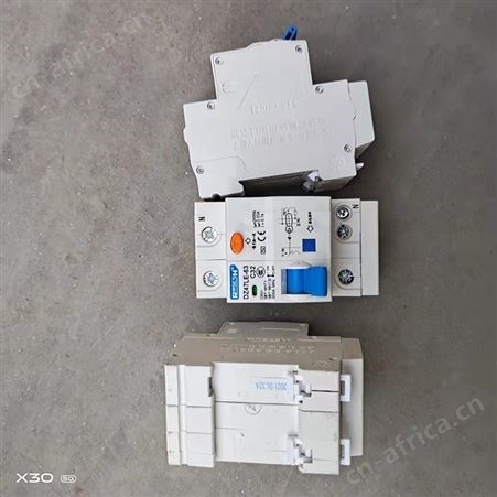 腾拓 漏电保护器DZ47LE-63/1P家用防雷电闸二相漏电断路器