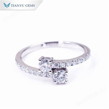 上海莫桑钻石戒指纯银男女士闭口求婚小众饰品