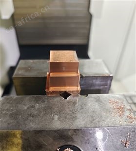 钻攻中心 攻牙机