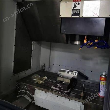 工厂在位出售二手牧野V56数控高速立式加工中心