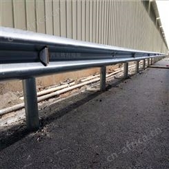 高速公路防撞护栏板厂 高速路防护栏安装价格 高速护栏包工包料价格