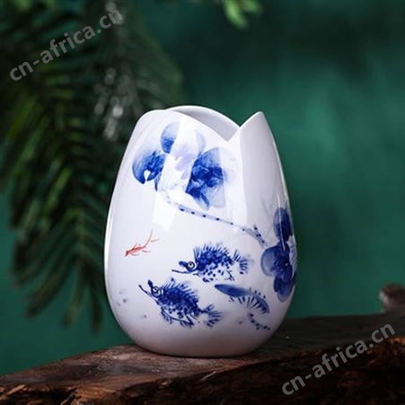 景德镇陶瓷插花器 青花手绘小花瓶酒柜摆件 家居装饰品