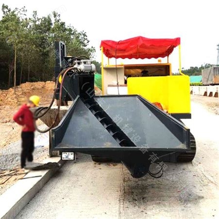 路缘石滑模机 无线遥控路肩石滑模机 轮胎式路缘石滑模机厂家报价
