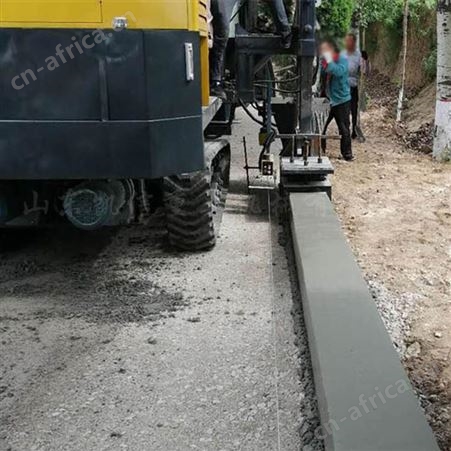 路缘石滑模机 无线遥控路肩石滑模机 轮胎式路缘石滑模机厂家报价