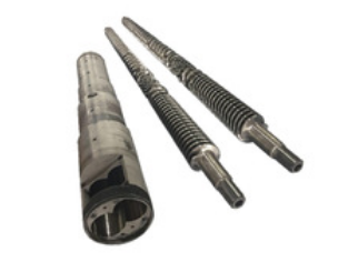 如何调整锥双螺杆挤出机螺杆间隙?